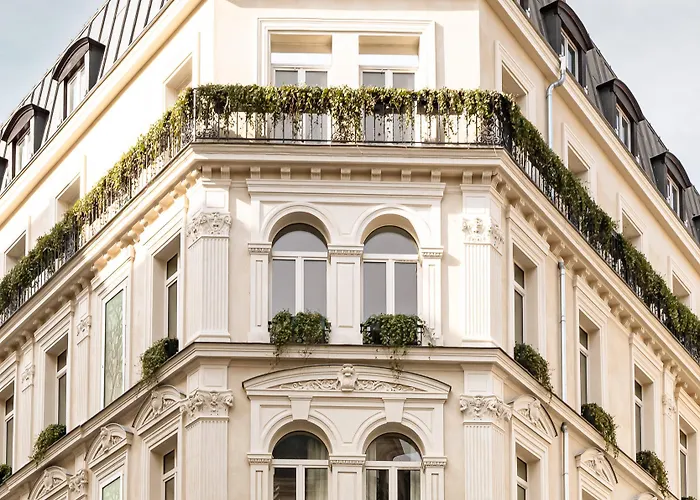 Chateau Des Fleurs Hotel & Spa Paris